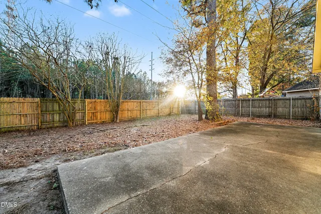 $215,000 | 5805 Horton Place, Fayetteville, NC 28314