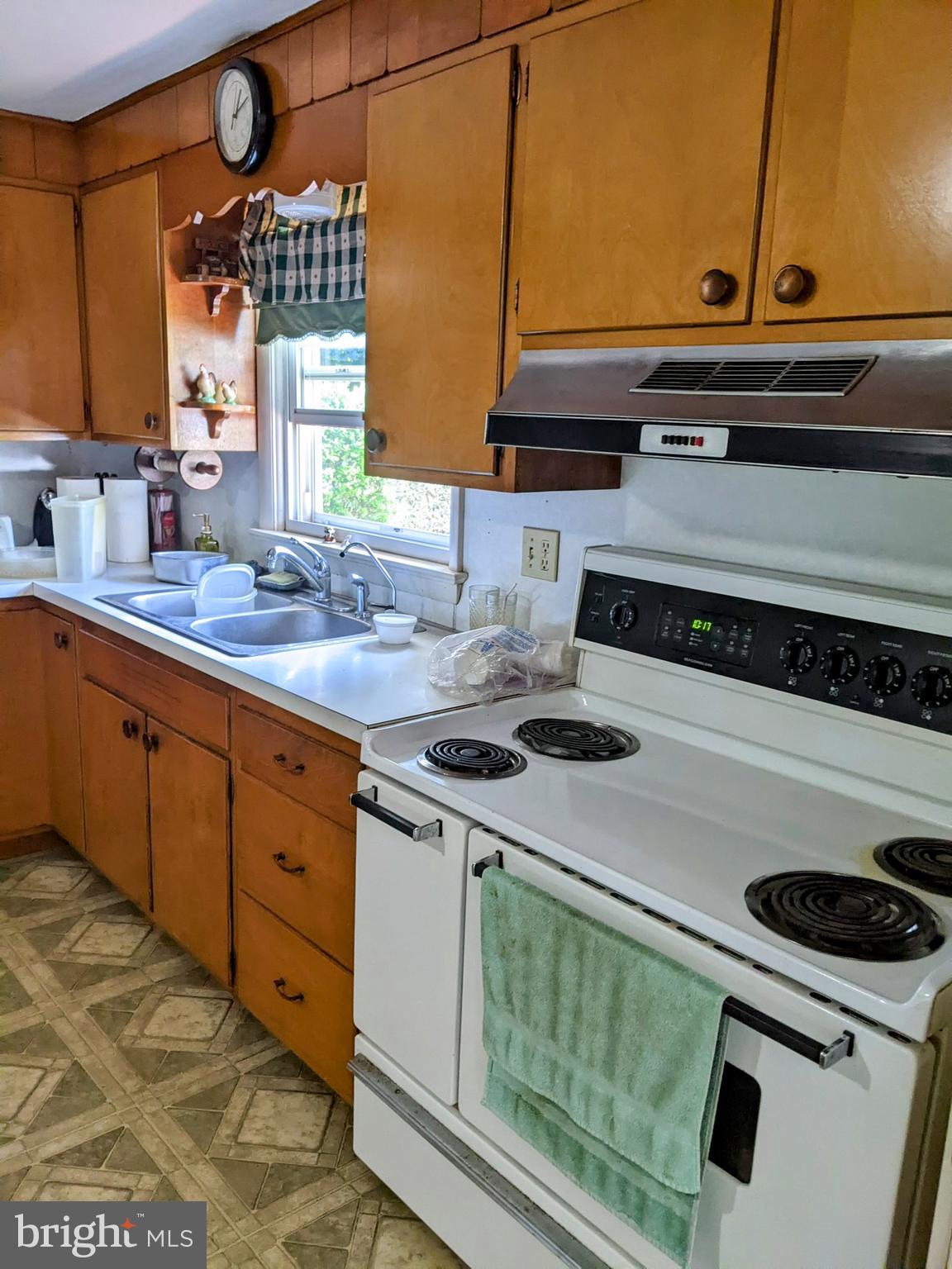 5266 Denlinger Road Gap, PA 17527 - Photo 9 of 23