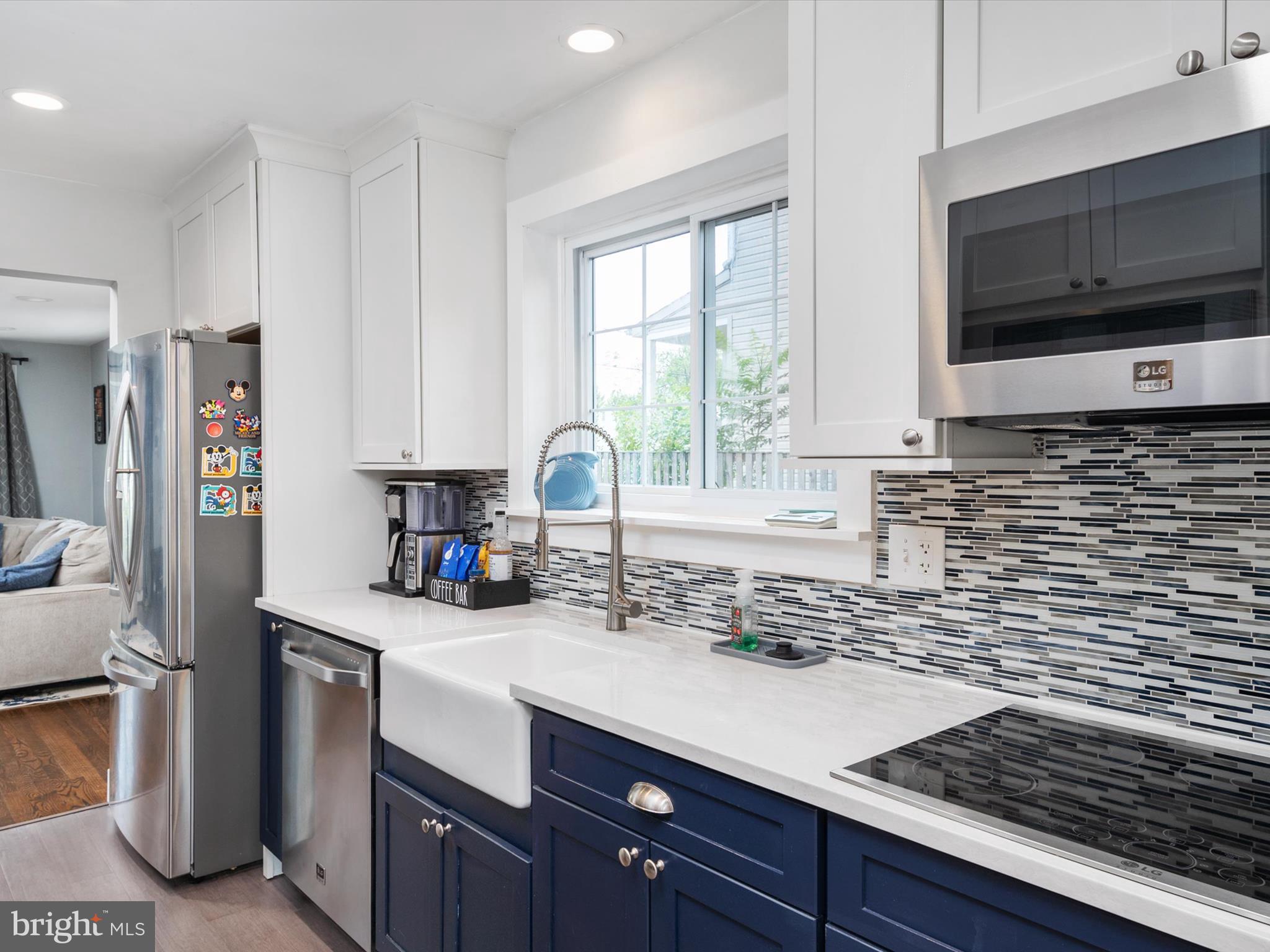 228 Dale Road Pasadena, MD 21122 - Photo 9 of 33 Kitchen
