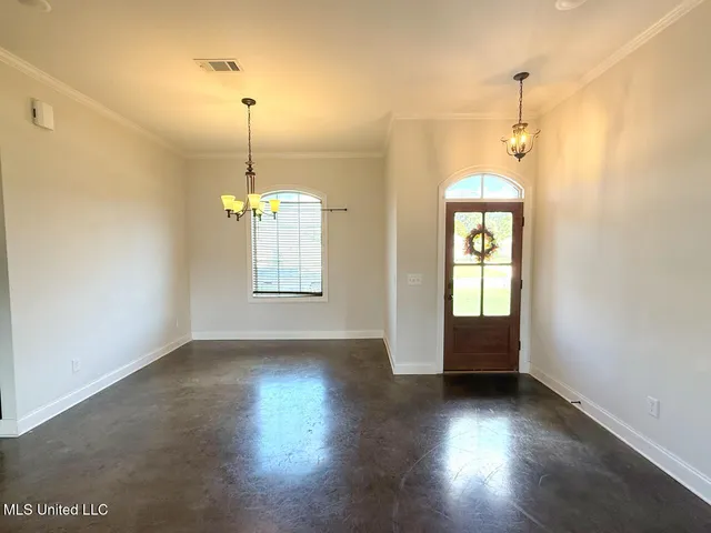 $2,250 | 121 Rotherfield Place, Canton, MS 39046