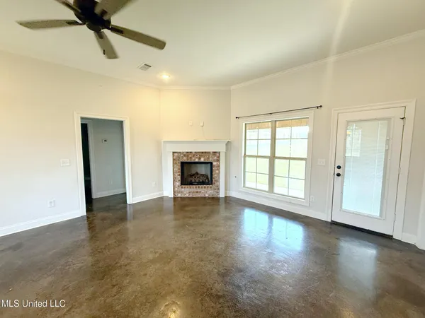 $2,500 | 121 Rotherfield Place, Canton, MS 39046