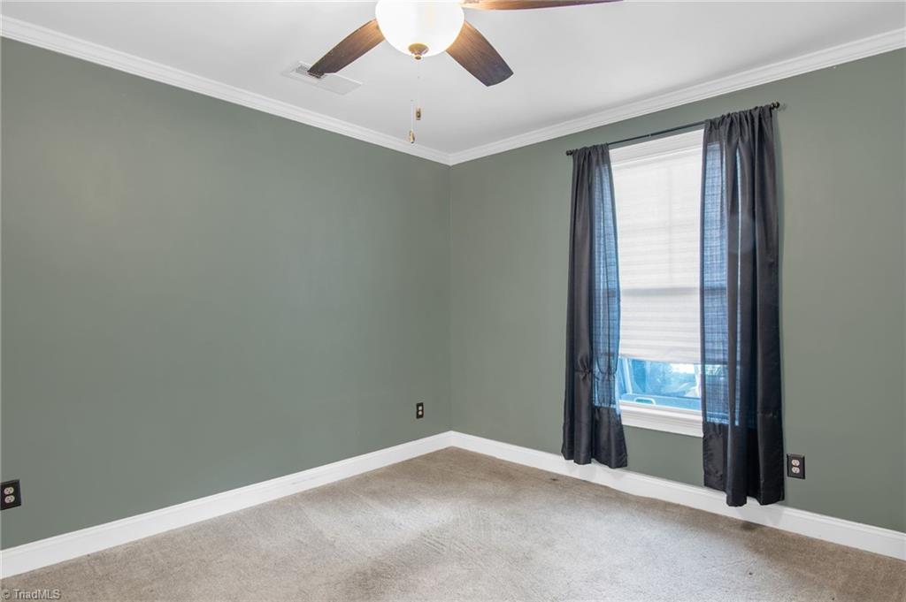 1809 Franklin Avenue High Point, NC 27260 - Photo 22 of 27