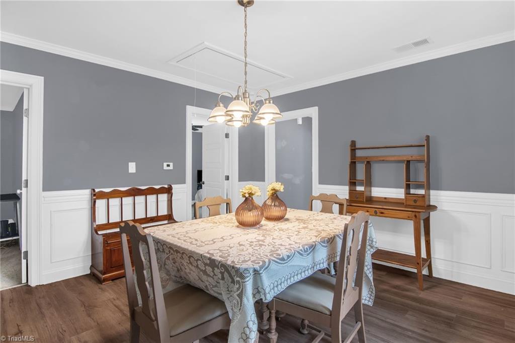 1809 Franklin Avenue High Point, NC 27260 - Photo 10 of 27