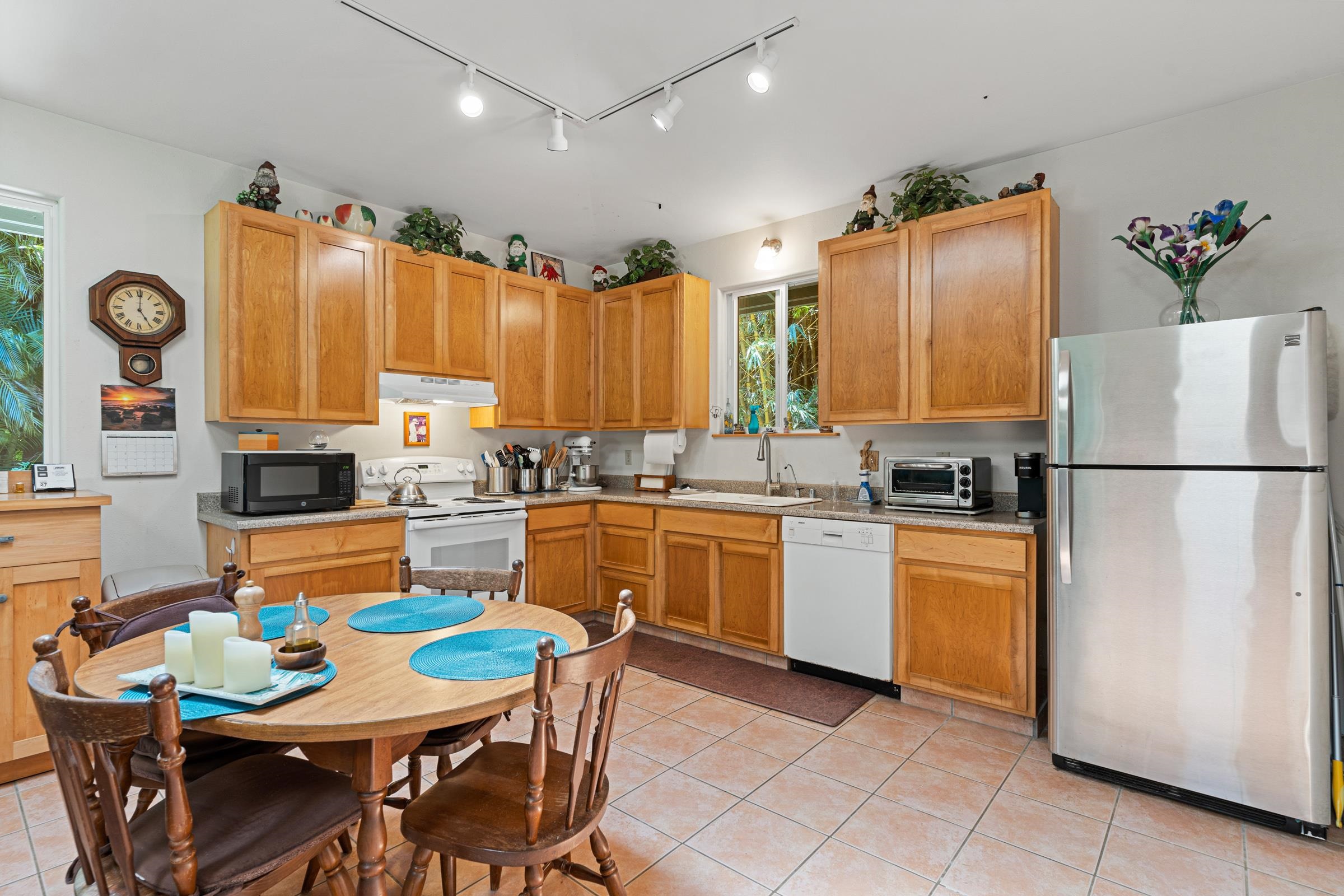 4345 Waha Place Haiku, HI 96708 - Photo 35 of 46
