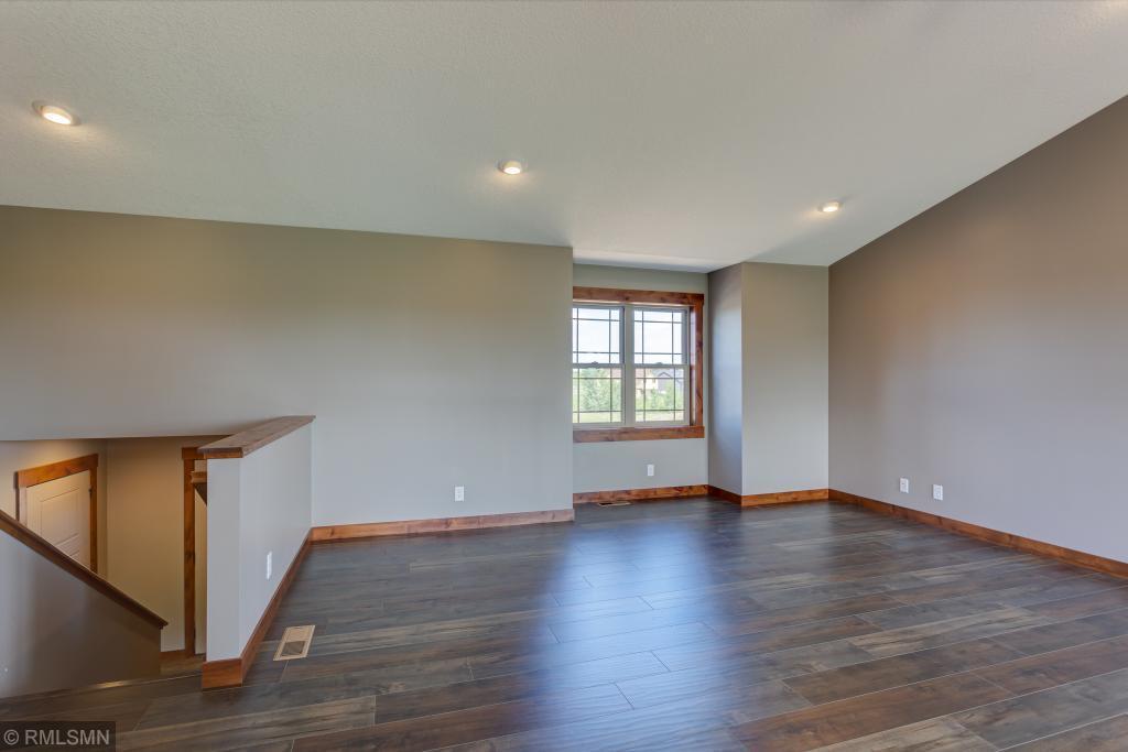 449 Prairie Road New Richmond, WI 54017 - Photo 4 of 19 Gallery Image 4