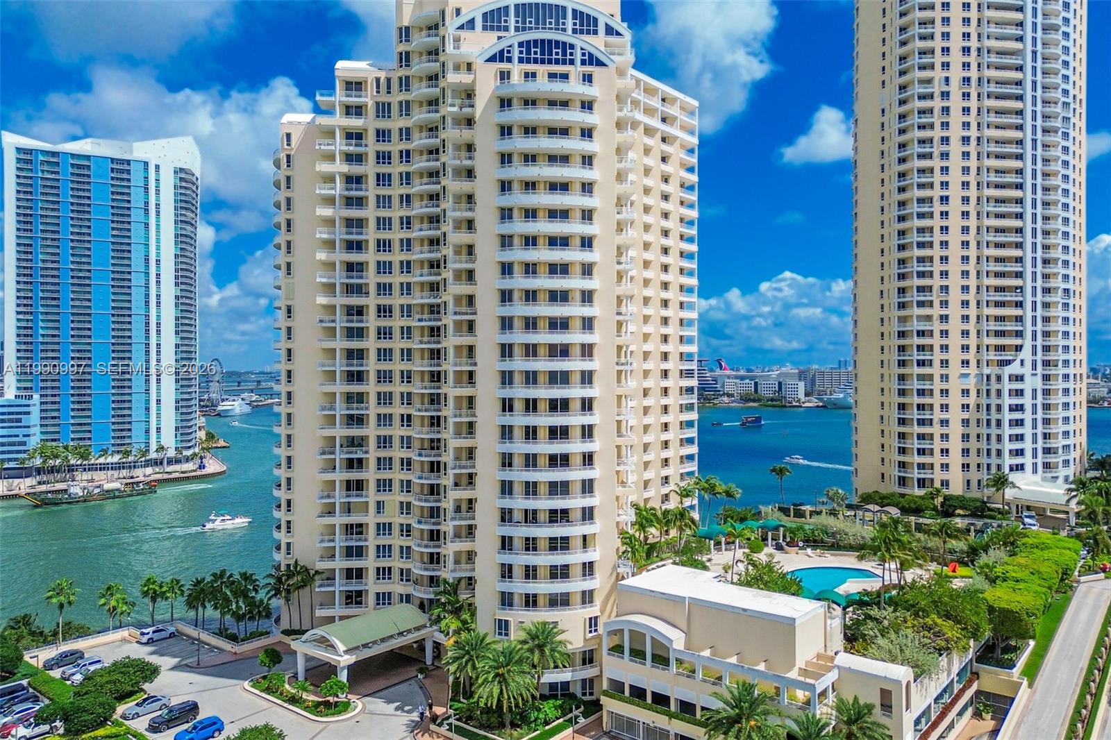 888 Brickell Key Drive, Unit 807 Miami, FL 33131 - Photo 62 of 62 a view of a building