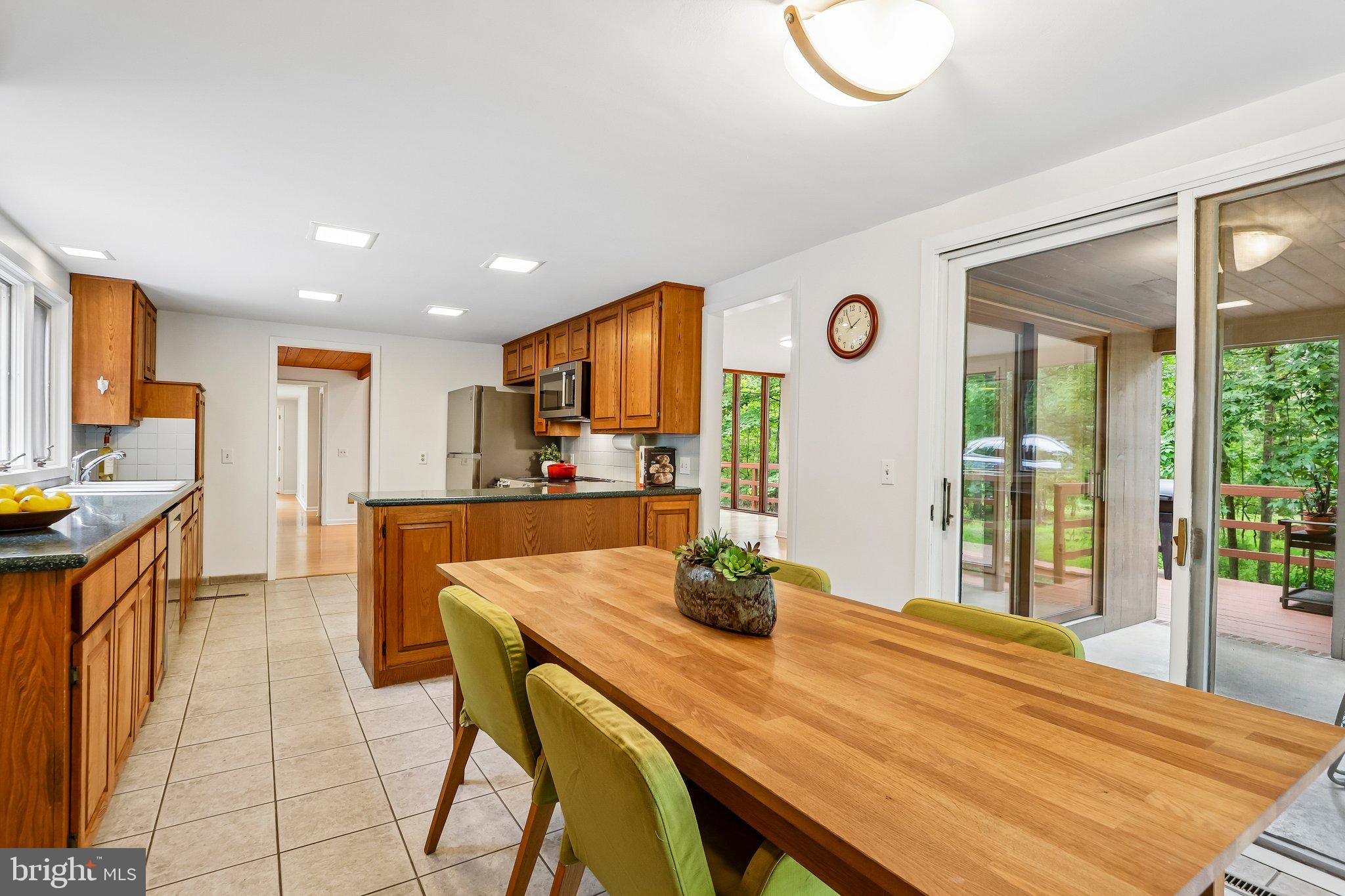 42 Pin Oak Road Skillman, NJ 08558 - Photo 16 of 64
