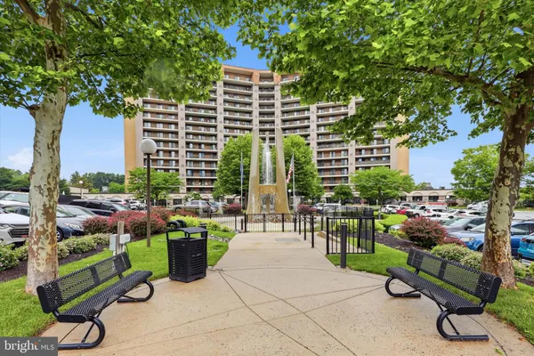$2,300 | 21328 Valley Forge Circle, Unit 1328, King of Prussia, PA 19406