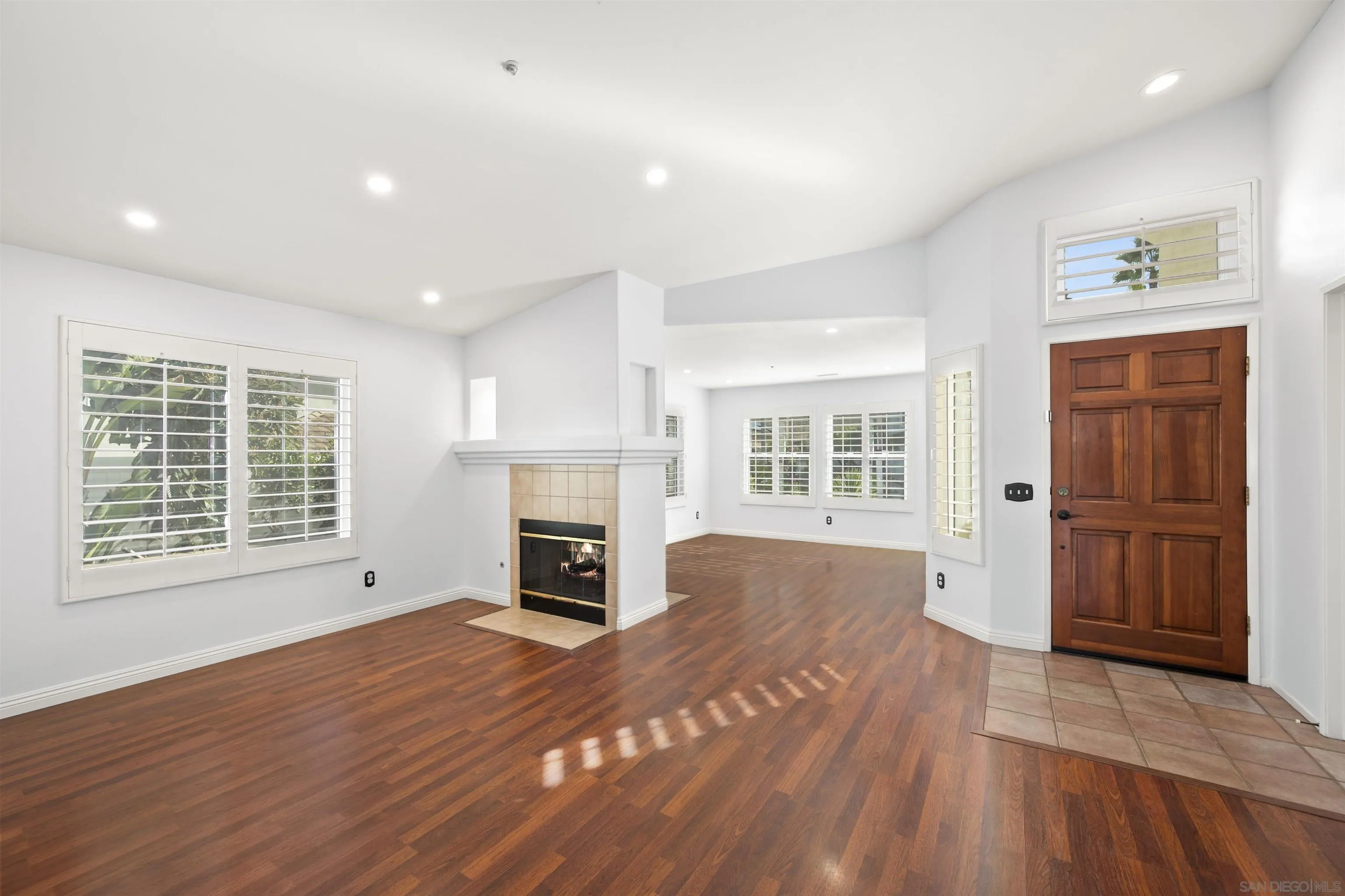 8514 Mesa Heights Road Santee, CA 92071 - Photo 4 of 45 Gallery Image 4