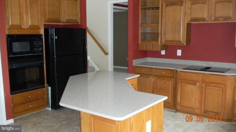 56 Riggs Road Fredericksburg, VA 22405 - Photo 1 of 22 Kitchen