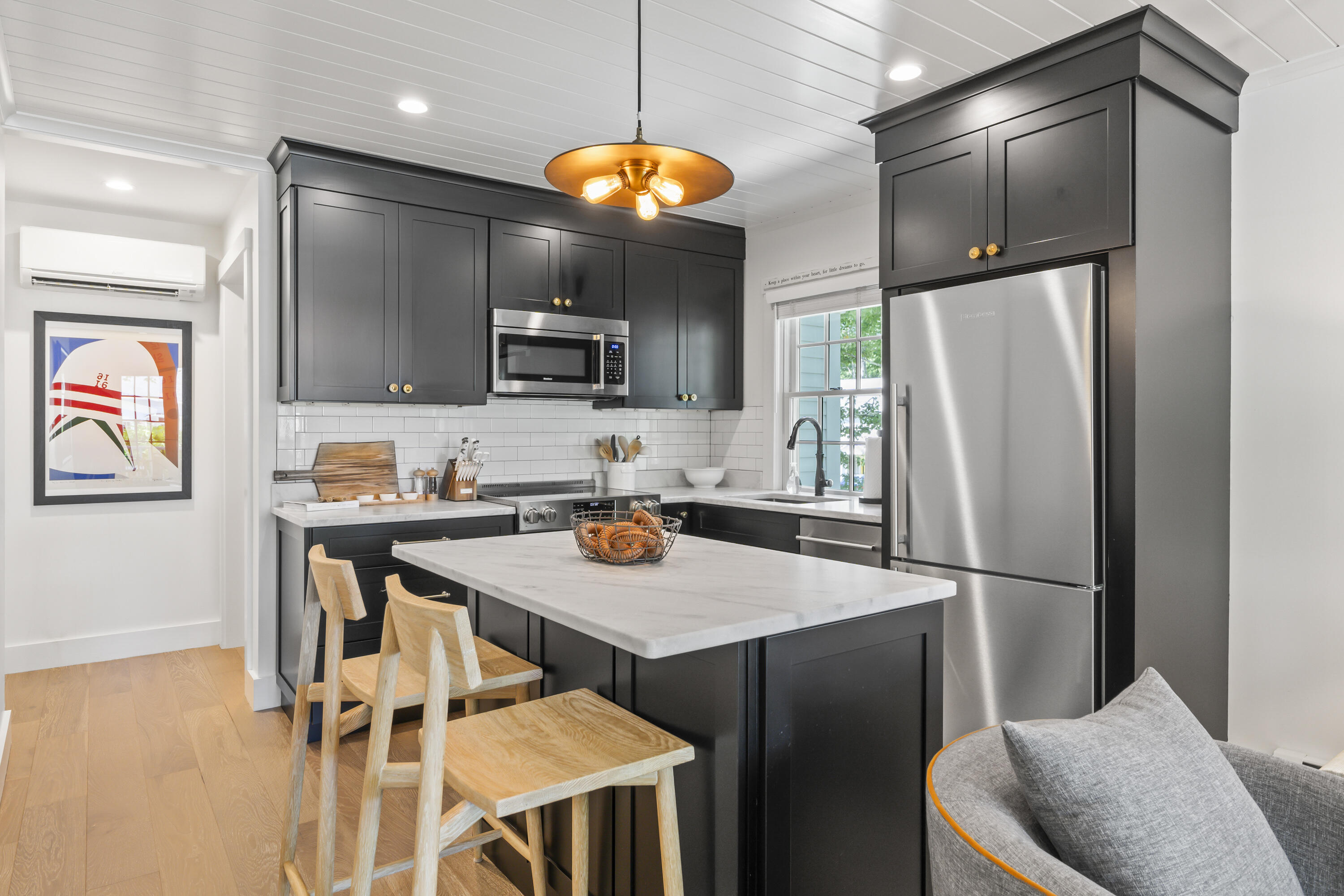 15 Langsford Road, Unit 2 Kennebunkport, ME 04046 - Photo 2 of 5 15 Langsford Road #2
