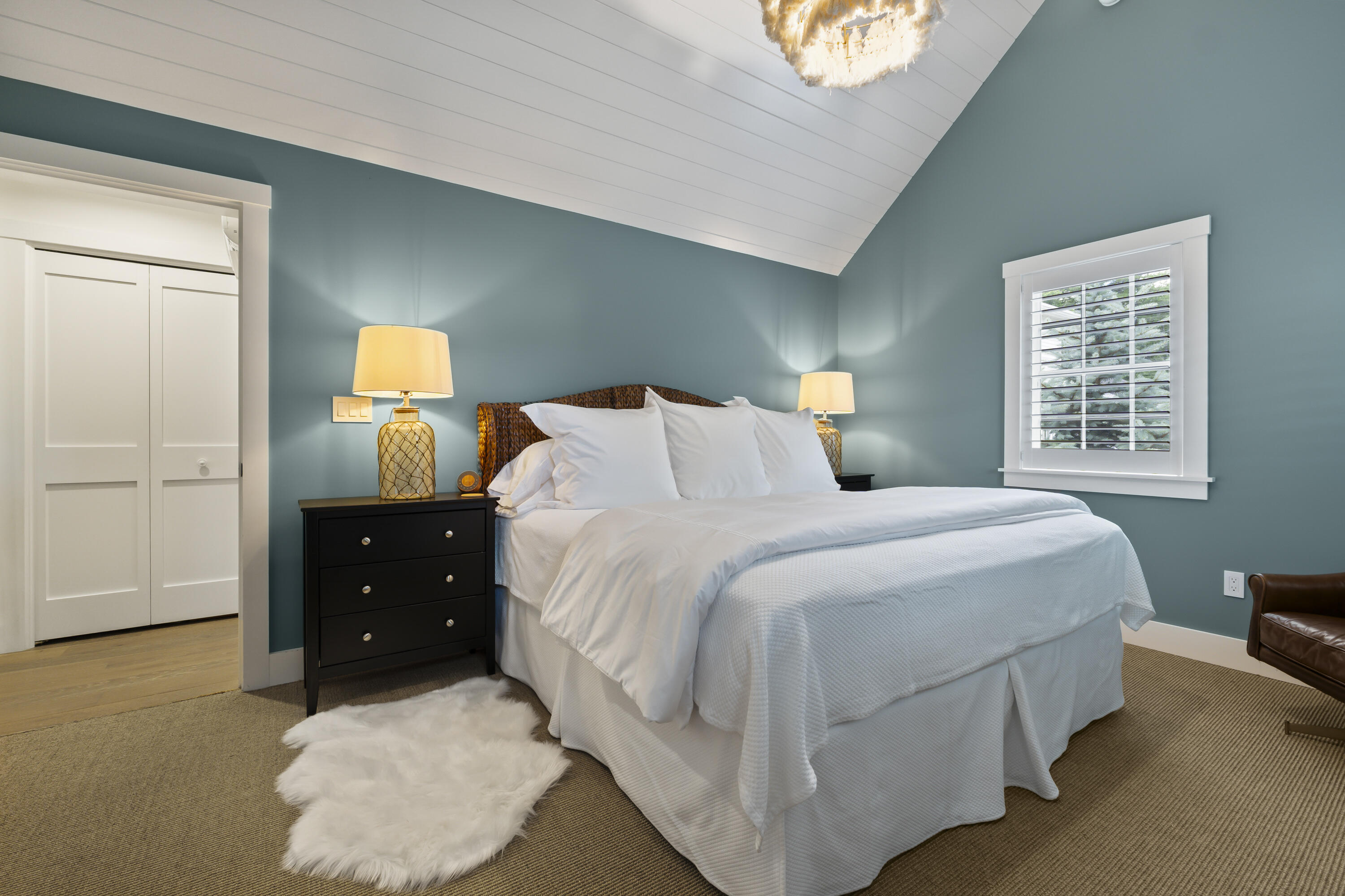 15 Langsford Road, Unit 2 Kennebunkport, ME 04046 - Photo 4 of 5 15 Langsford Road #2