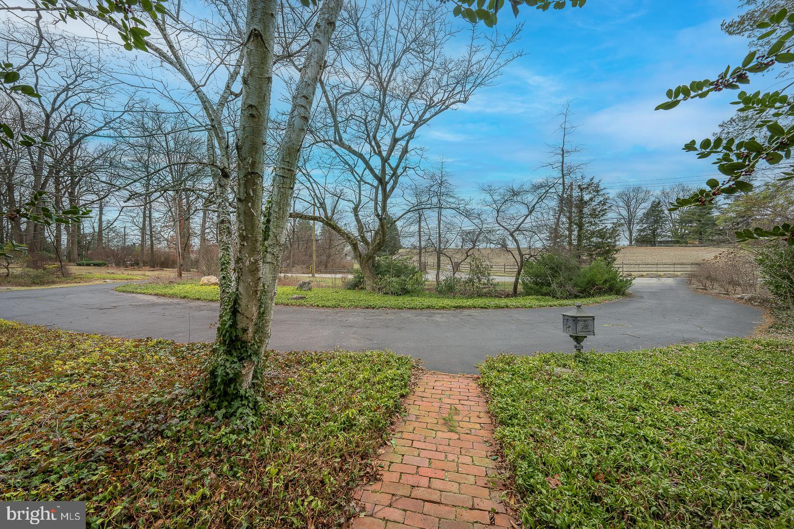 176 Abrahams Lane Villanova, PA 19085 - Photo 6 of 11