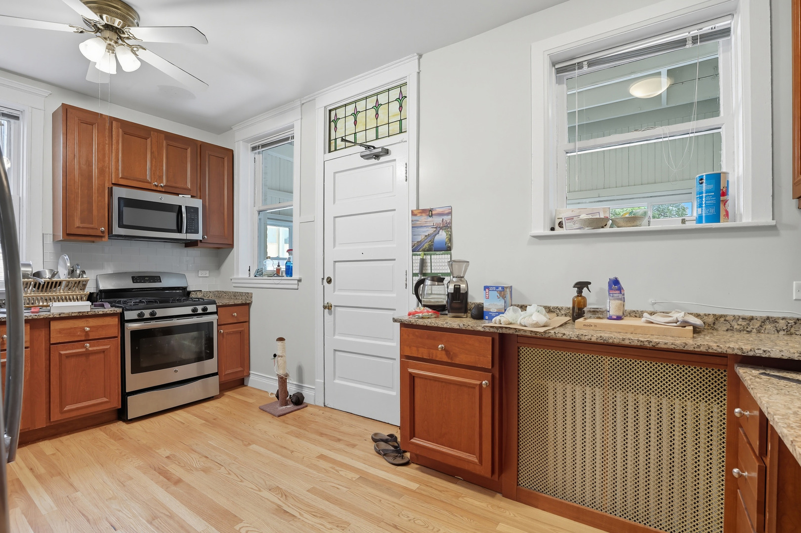 935 Judson Avenue, Unit 2 Evanston, IL 60202 - Photo 11 of 21