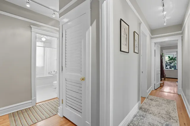 $3,600 | 935 Judson Avenue, Unit 2, Evanston, IL 60202