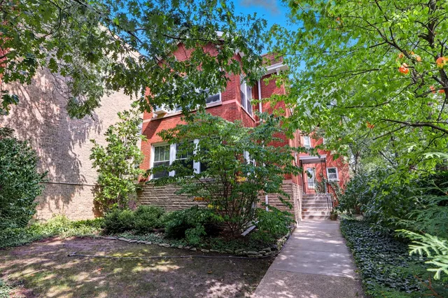 $3,600 | 935 Judson Avenue, Unit 2, Evanston, IL 60202