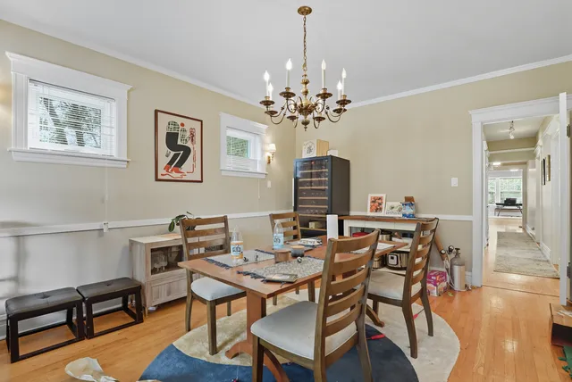 $3,600 | 935 Judson Avenue, Unit 2, Evanston, IL 60202