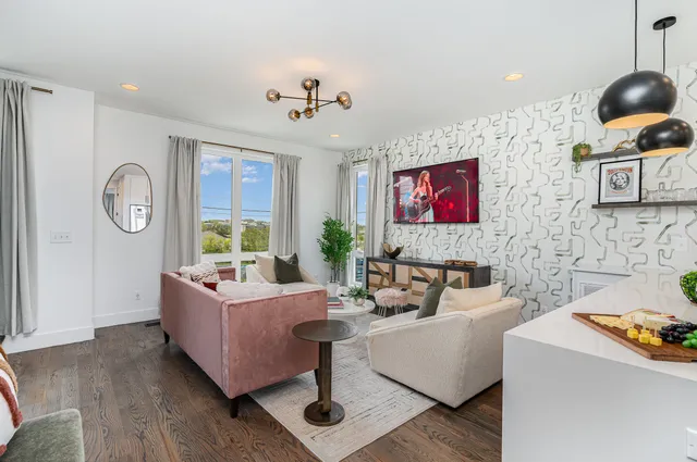 $5,495 | 1315 Baptist World Center Drive, Unit C, Nashville, TN 37207