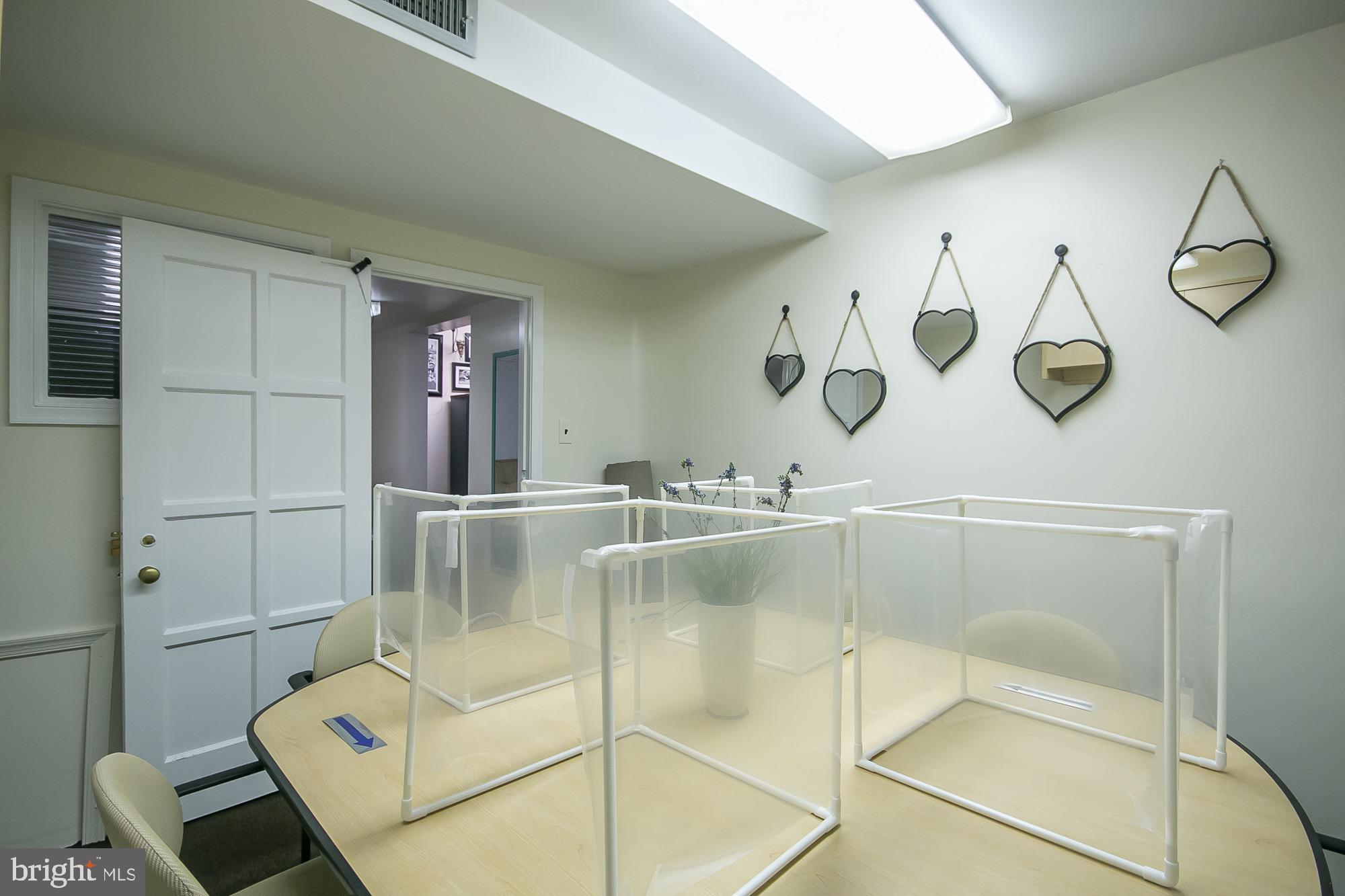 7325 Sherwood Road Philadelphia, PA 19151 - Photo 14 of 26 Gallery Image 14