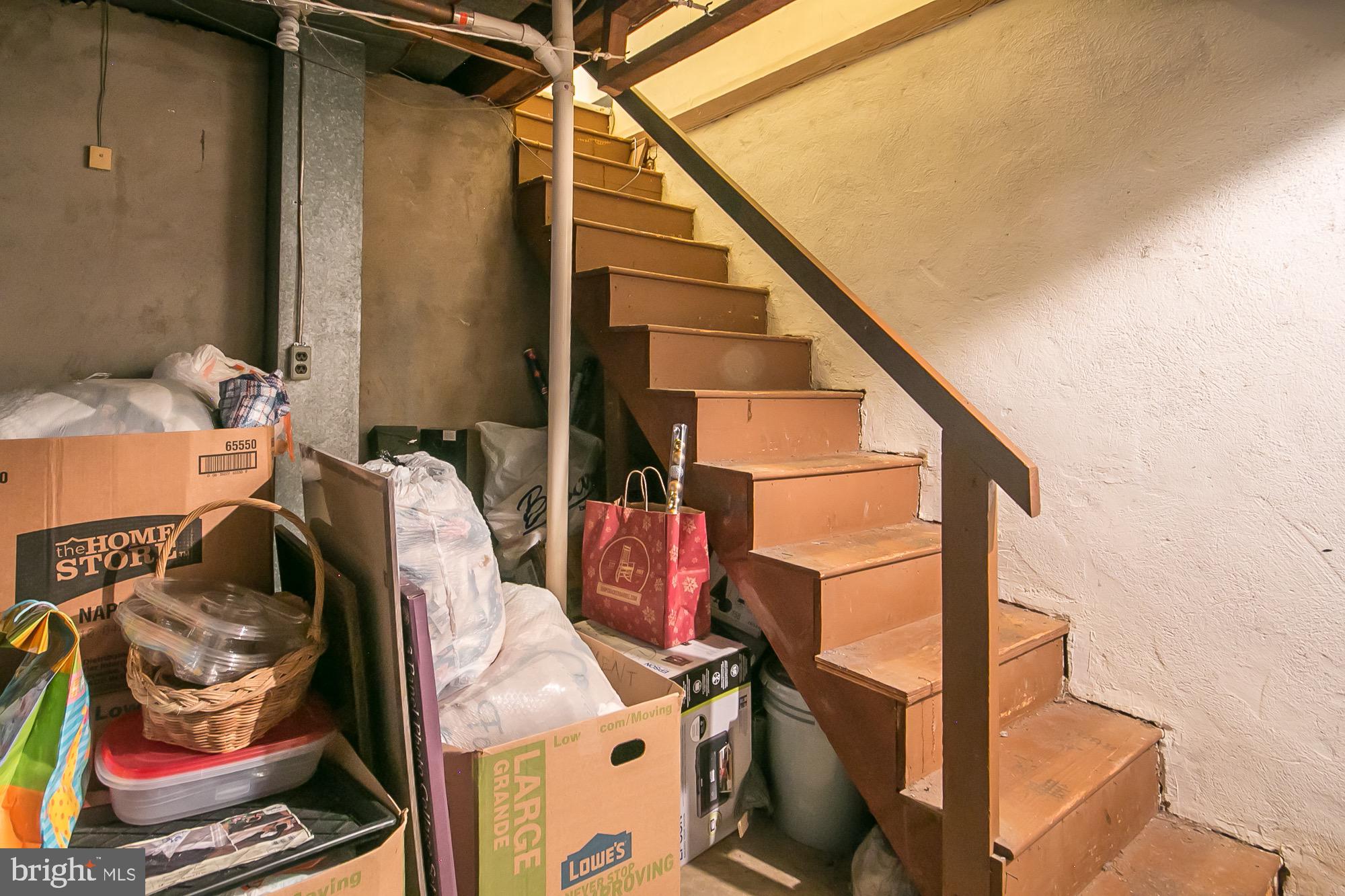 7325 Sherwood Road Philadelphia, PA 19151 - Photo 21 of 26 Gallery Image 21