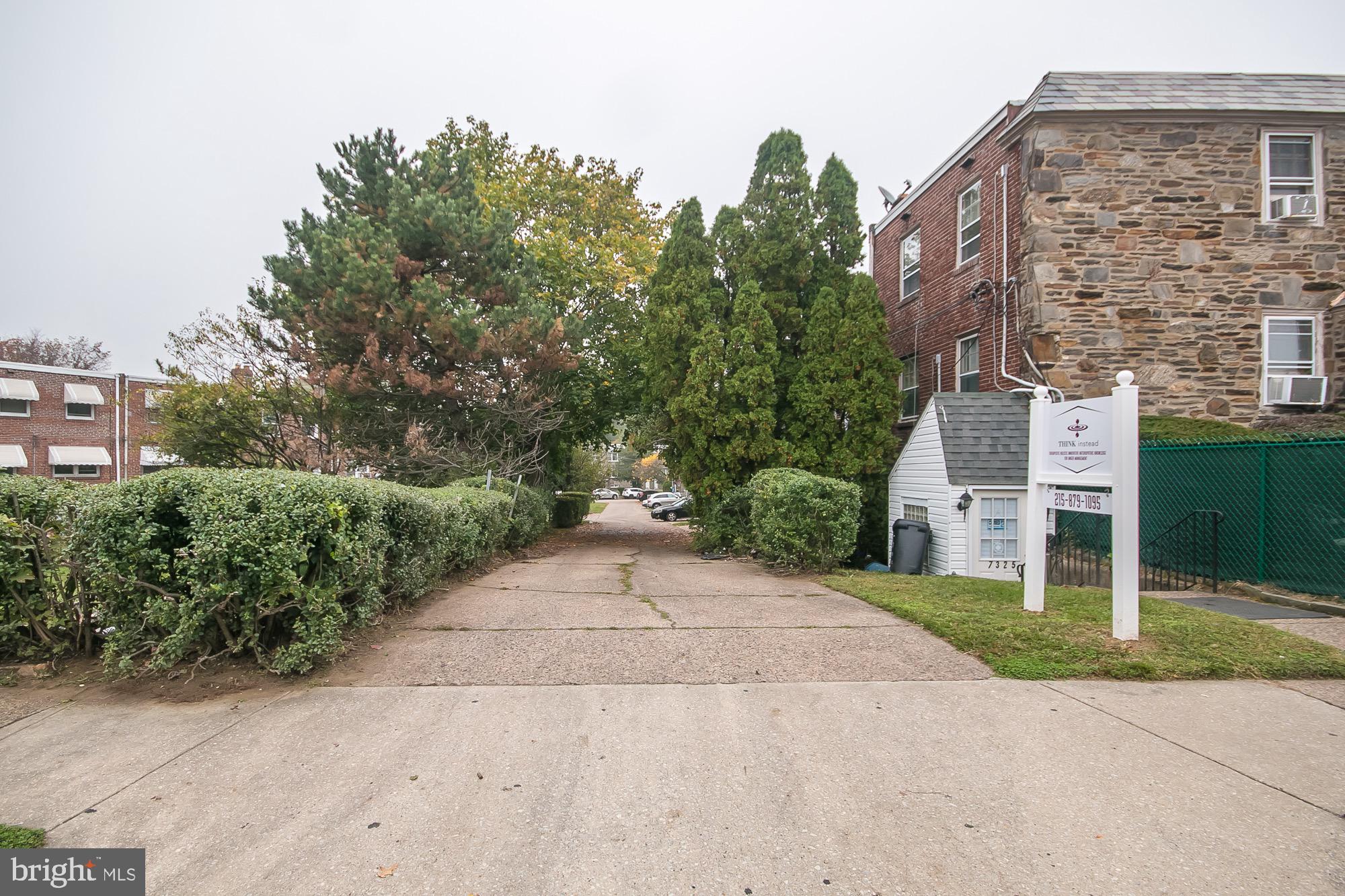 7325 Sherwood Road Philadelphia, PA 19151 - Photo 25 of 26 Gallery Image 25