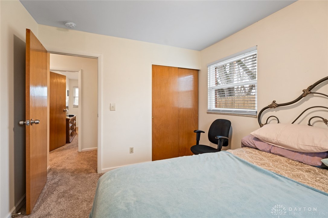 7630 Mad River Road Dayton, OH 45459 - Photo 16 of 24