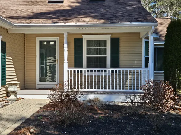 $690,000 | 33 Heritage Drive, Unit 109, Wells, ME 04090