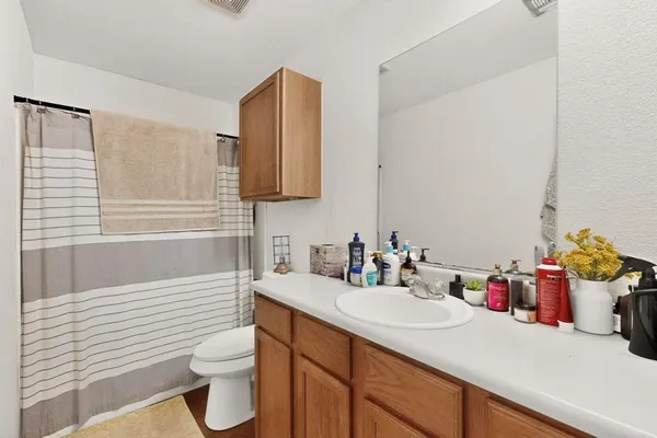 $354,900 | 921 Cody Court, River Oaks, TX 76114