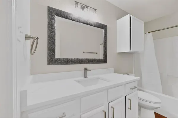 $354,900 | 921 Cody Court, River Oaks, TX 76114