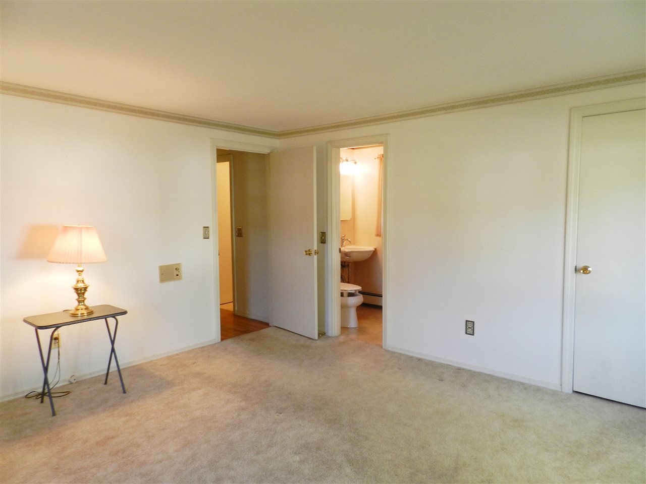 1 Meadowfox Road North Hampton, NH 03862 - Photo 19 of 40