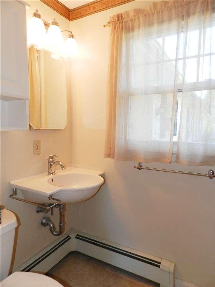 1 Meadowfox Road North Hampton, NH 03862 - Photo 21 of 40