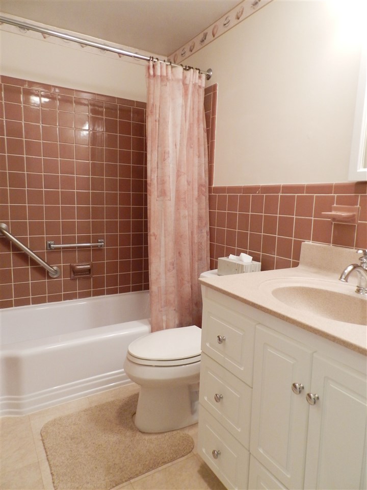 1 Meadowfox Road North Hampton, NH 03862 - Photo 25 of 40