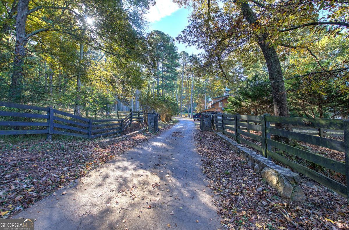 1654 A Ward Mountain Road Northeast, Unit A Rome, GA 30161 - Photo 11 of 120