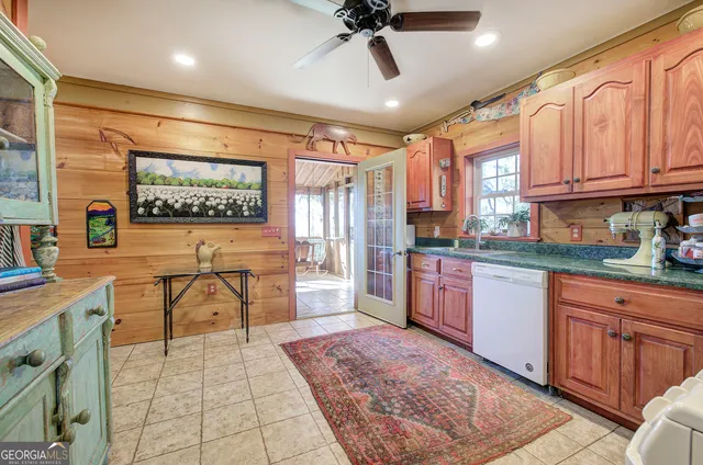 $1,250,000 | 1654 A Ward Mountain Road Northeast, Unit A, Rome, GA 30161