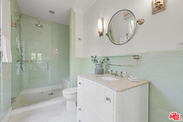 $2,899,900 | 736 South Cloverdale Avenue, Los Angeles, CA 90036