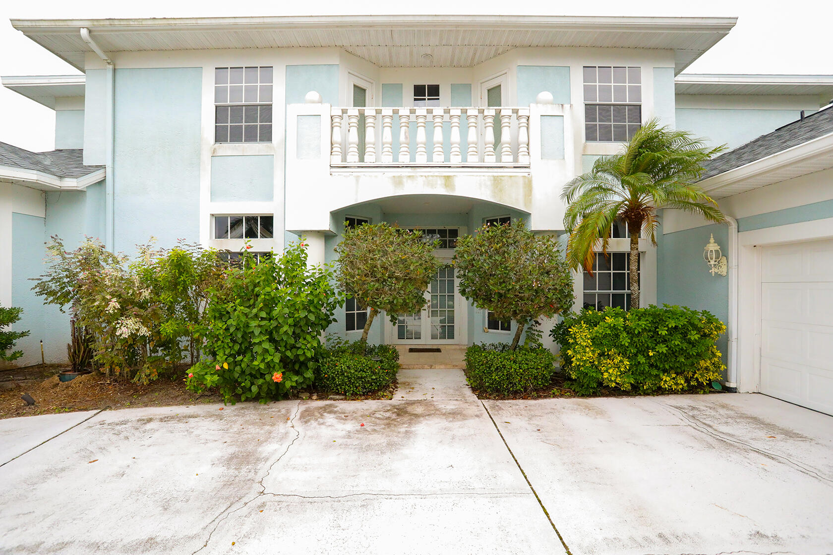 923 Derby Lane Rockledge, FL 32955 - Photo 2 of 62 923_Derby_Ln (13 of 42)