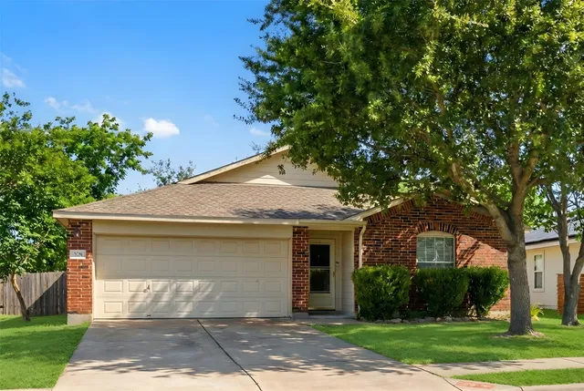 $250,000 | 709 Lavaca Loop, Elgin, TX 78621