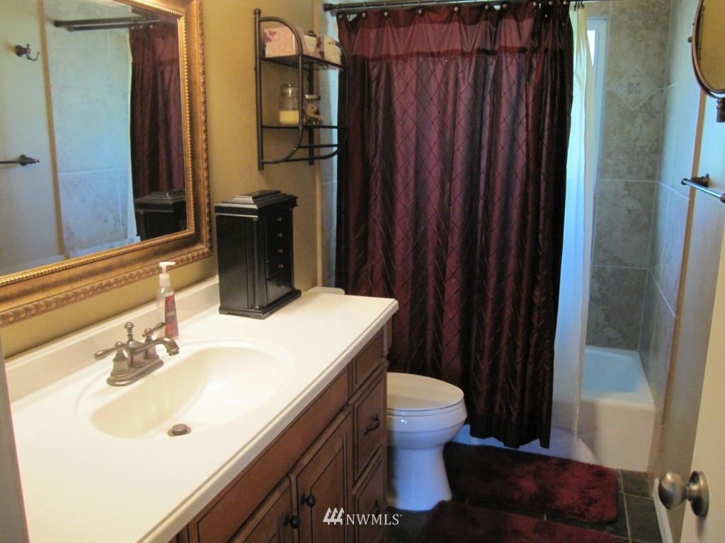 13212 Ingraham Road Monroe, WA 98272 - Photo 8 of 15