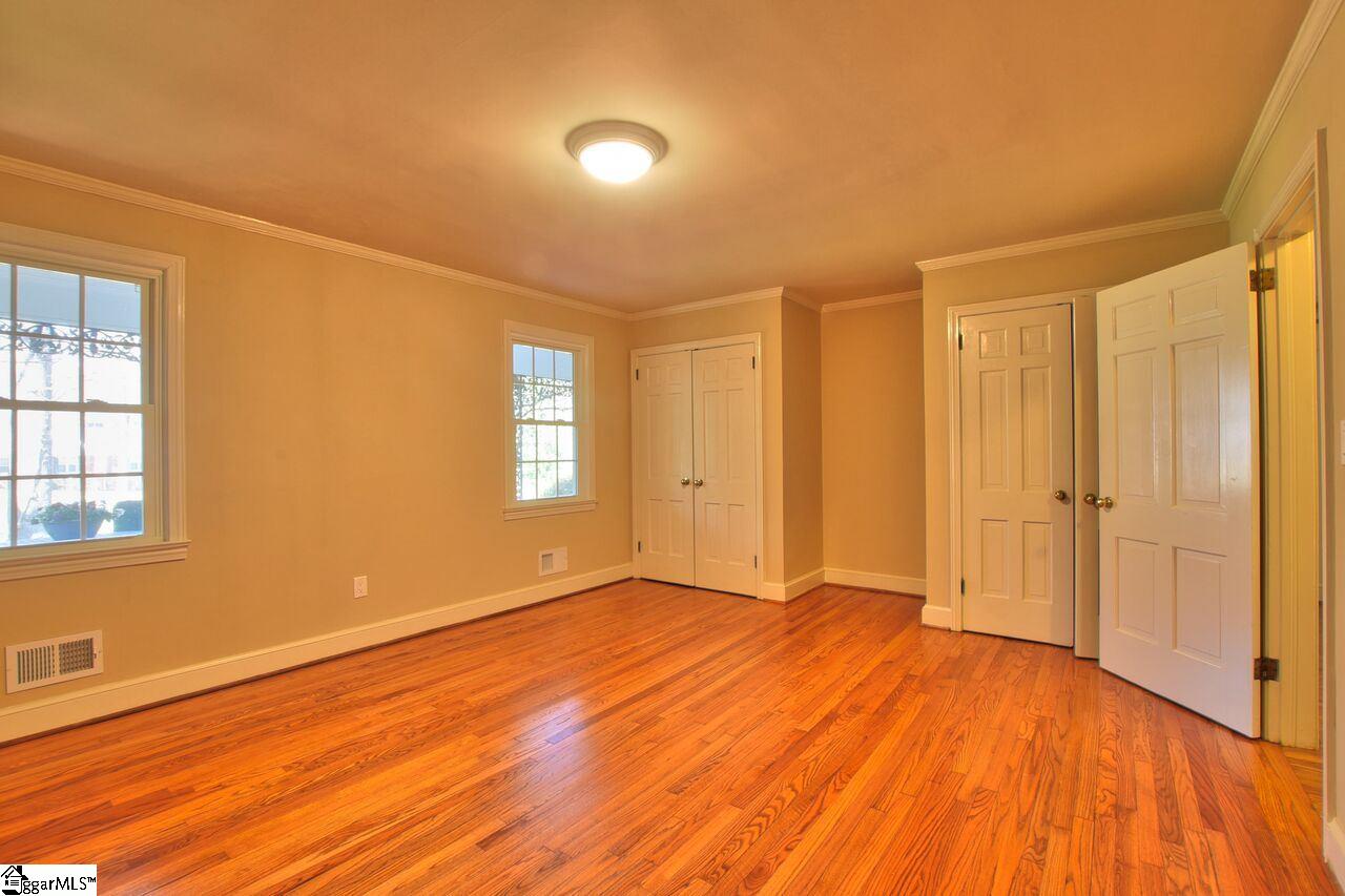 204 Sweetbriar Road Greenville, SC 29615 - Photo 17 of 36 Gallery Image 17