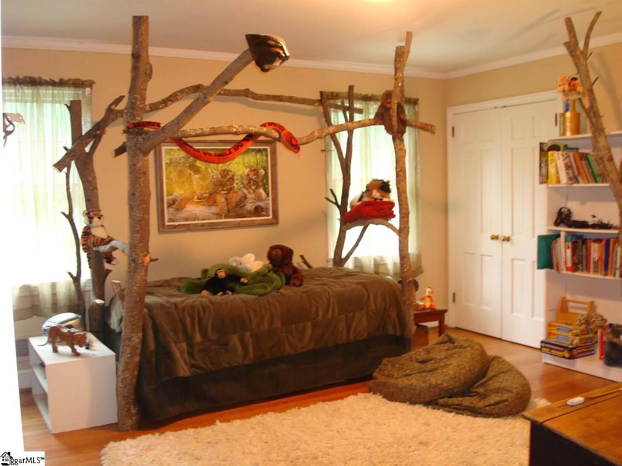 204 Sweetbriar Road Greenville, SC 29615 - Photo 25 of 36 Gallery Image 25