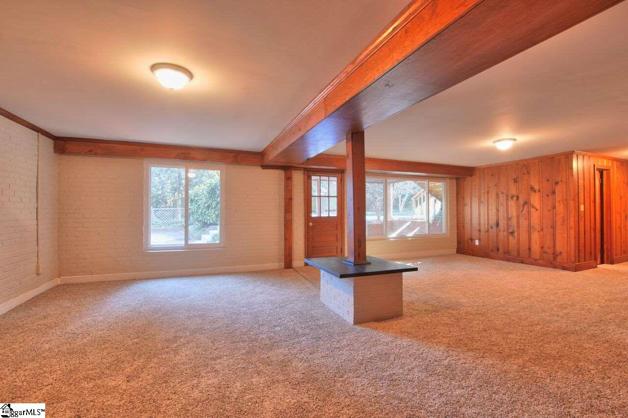 204 Sweetbriar Road Greenville, SC 29615 - Photo 28 of 36 Gallery Image 28