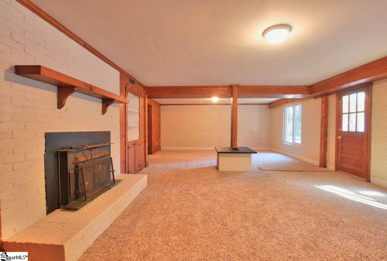204 Sweetbriar Road Greenville, SC 29615 - Photo 29 of 36 Gallery Image 29