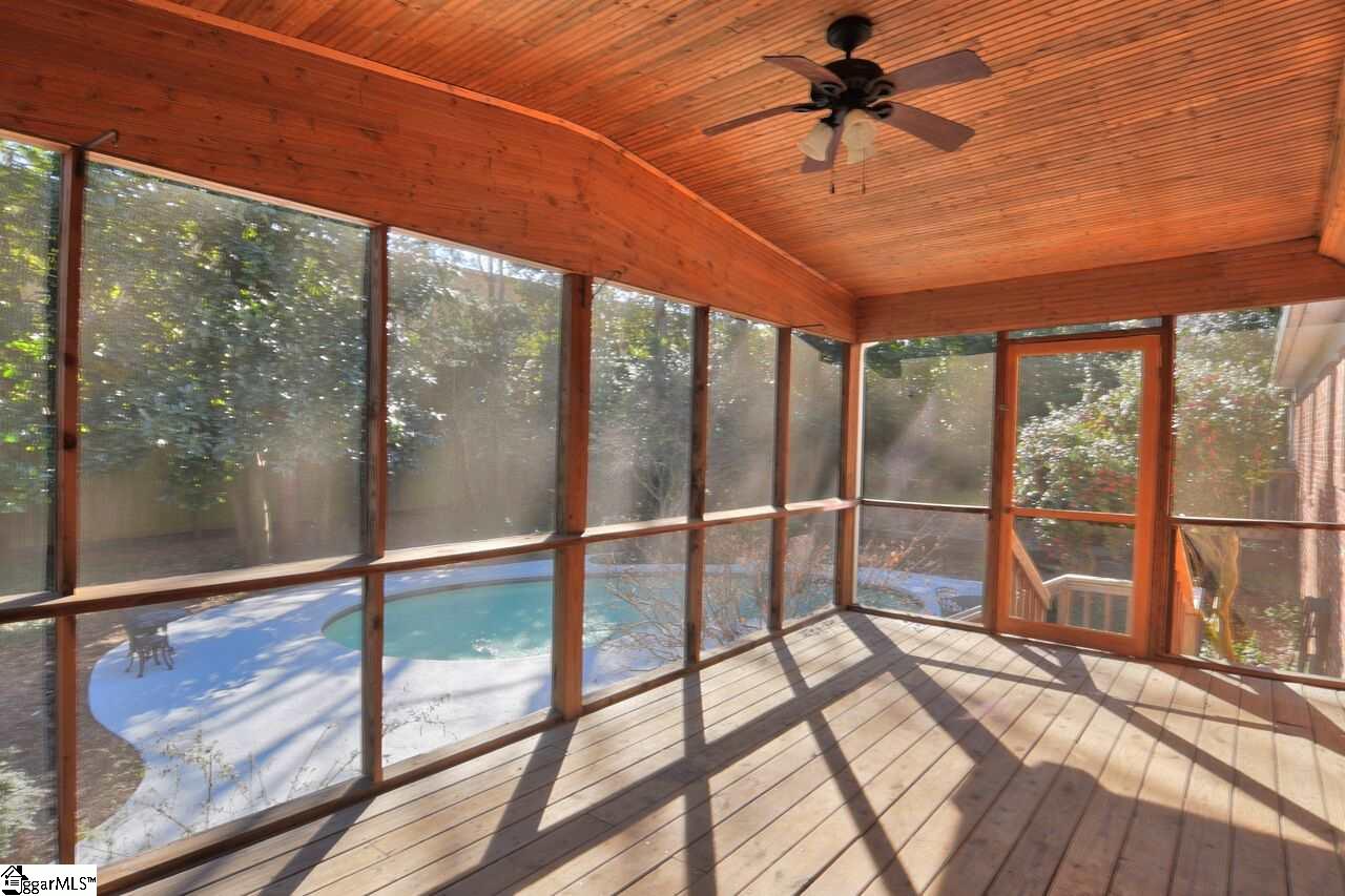 204 Sweetbriar Road Greenville, SC 29615 - Photo 31 of 36 Gallery Image 31