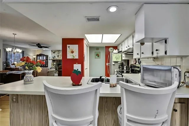 $289,000 | 620 Whitney Avenue, Inverness, FL 34452