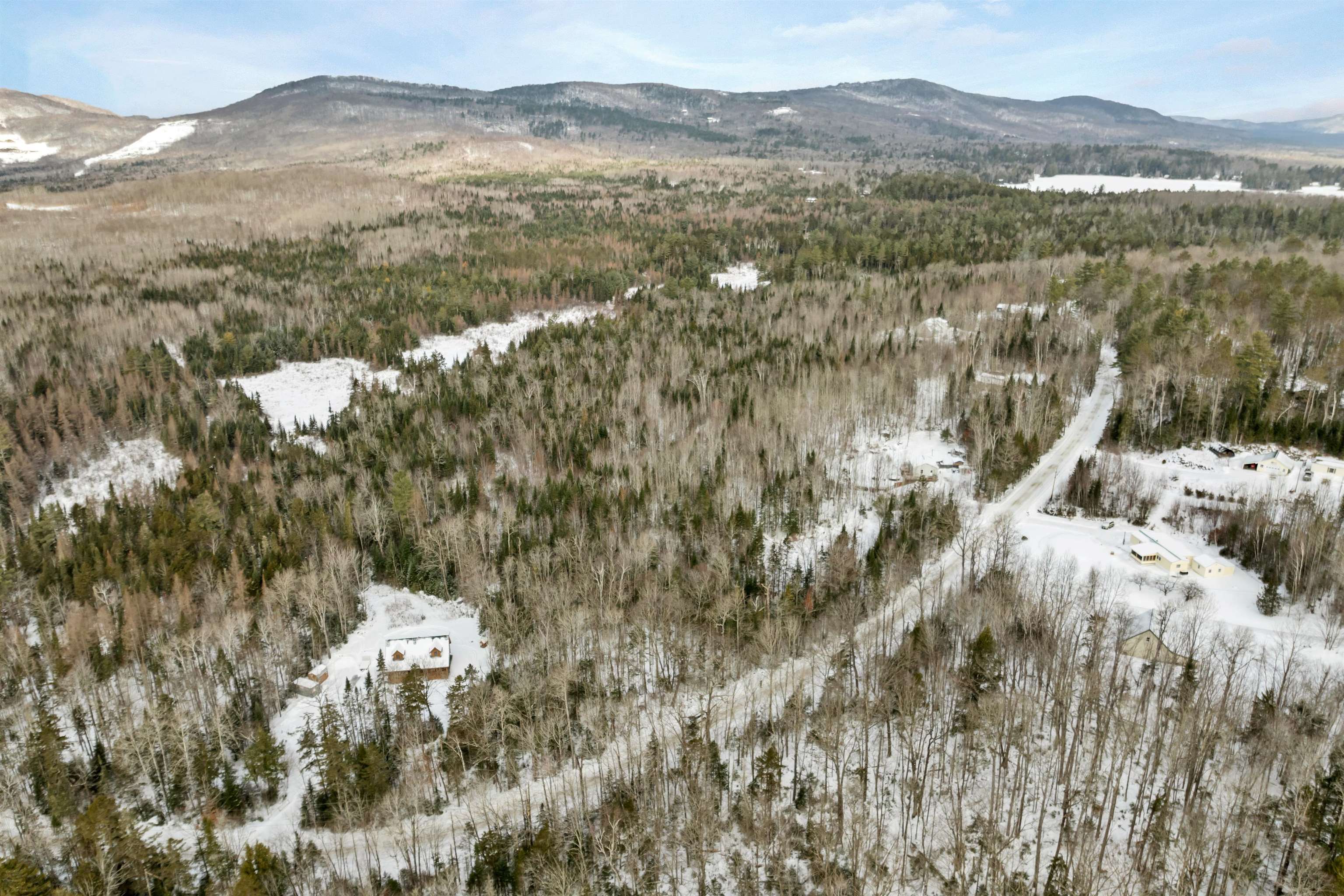 507 West Side Road Whitefield, NH 03574 - Photo 9 of 10 Gallery Image 9
