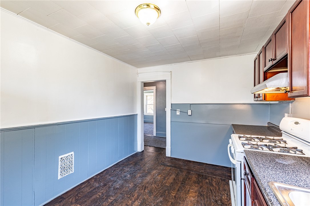 1123 Portland Avenue Rochester, NY 14621 - Photo 29 of 36