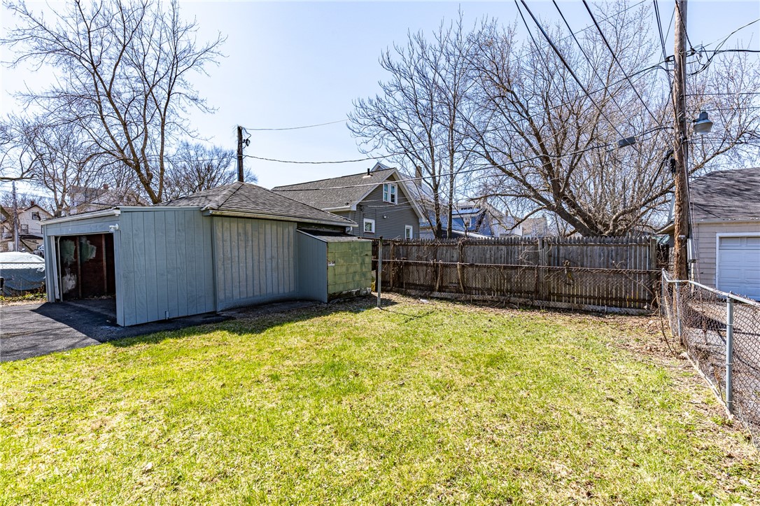 1123 Portland Avenue Rochester, NY 14621 - Photo 34 of 36