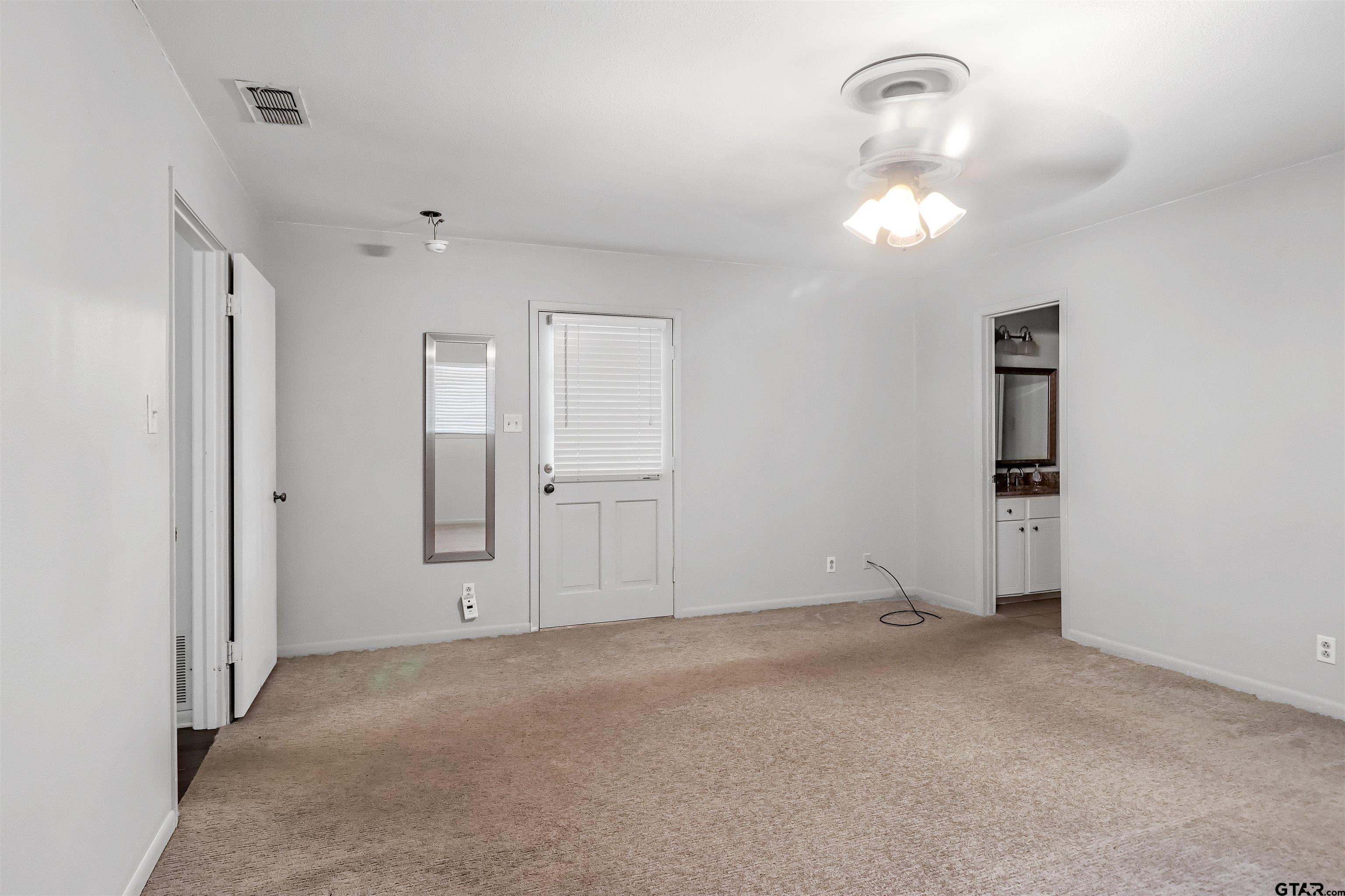 4617 Inverness Drive Tyler, TX 75703 - Photo 11 of 24