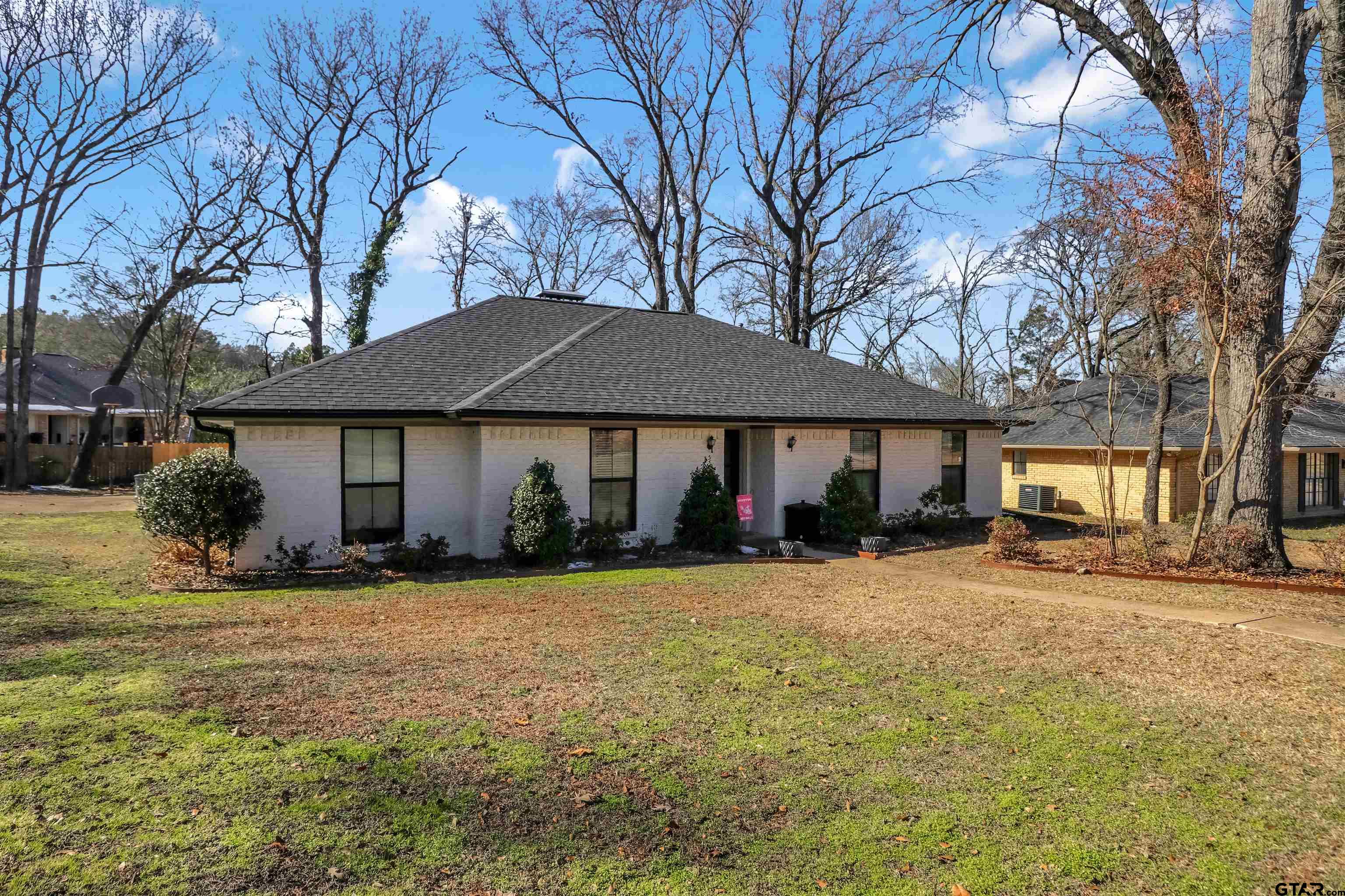 4617 Inverness Drive Tyler, TX 75703 - Photo 2 of 24