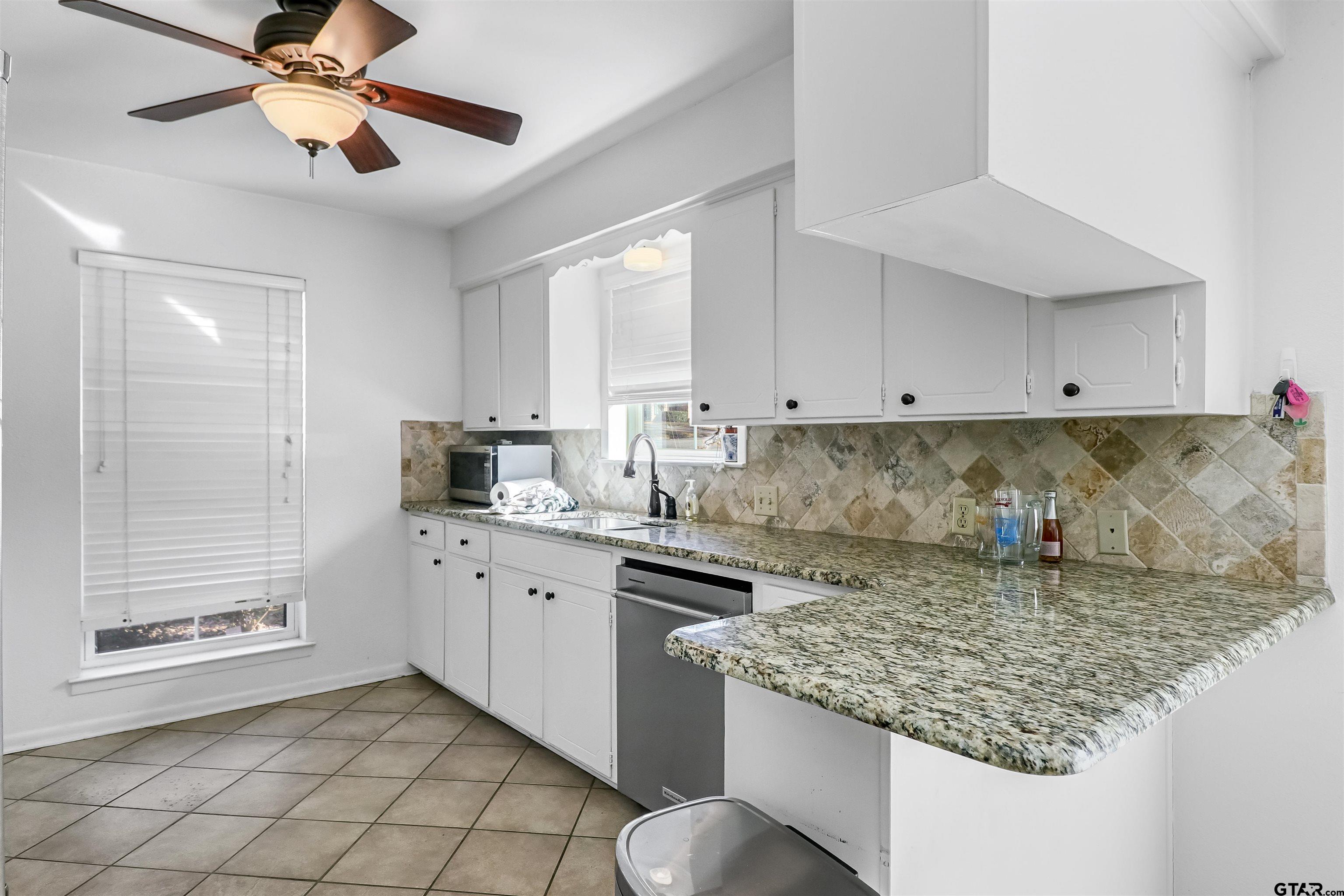 4617 Inverness Drive Tyler, TX 75703 - Photo 10 of 24